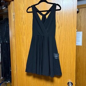 Lulus Black Sleeveless‎ Crisscross Back Fit Flare Mini Dress Size small